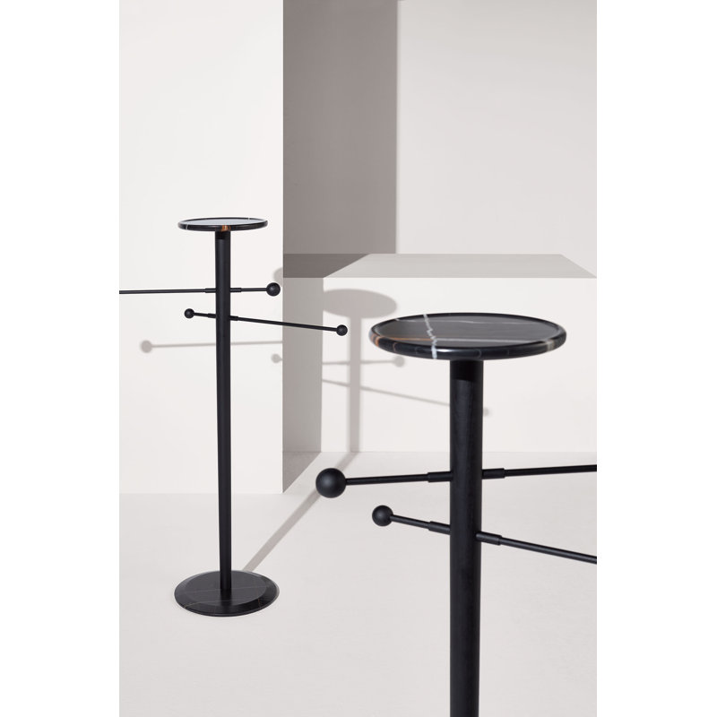 Toallero Towel Stand, Black