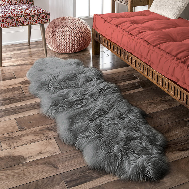 Novelty Benezar Handmade 2' x 6' Sheepskin Area Rug in Grey