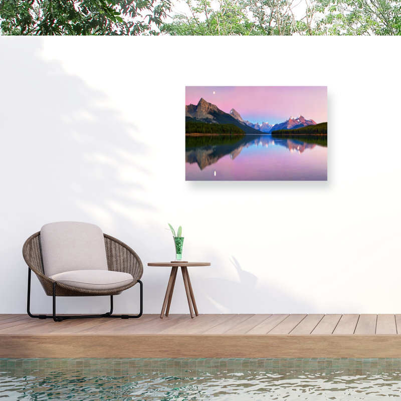 Toile d'extérieur «Lac Maligne» Twedt Yan, H 30 po x l 47 po x P 1,5 po