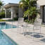 Chaises de patio d'extérieur empilables assemblées 2 pièces Reno-1756747938
