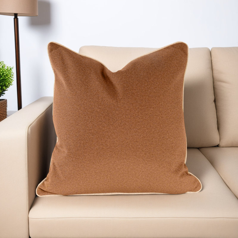 Oreiller en duvet Qiviut 24 x 24, Brun, Mélange de duvet, Carré 24 po