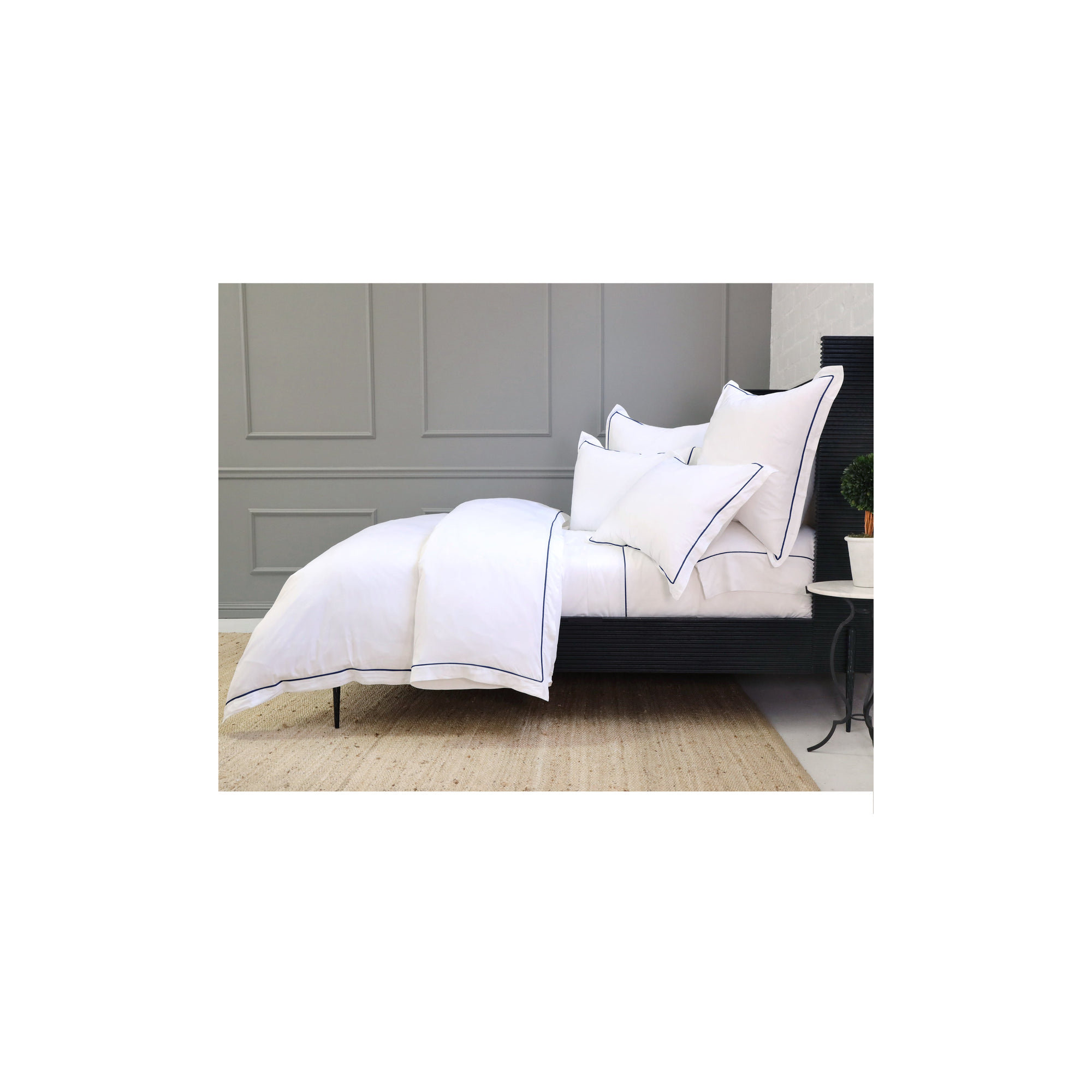 Sheena Rayon From Bamboo Duvet Cover Set, Twin Duvet Cover +  1 Standard Sham, White/Navy