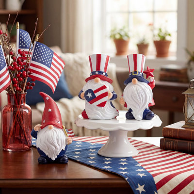 Paquet de 3 figurines de gnome patriotique - Statues naines en résine peintes à la main avec le thème du drapeau américain pour le 4 juillet, jour du Souvenir et fête du travail - décorations rouges, blanches et bleues