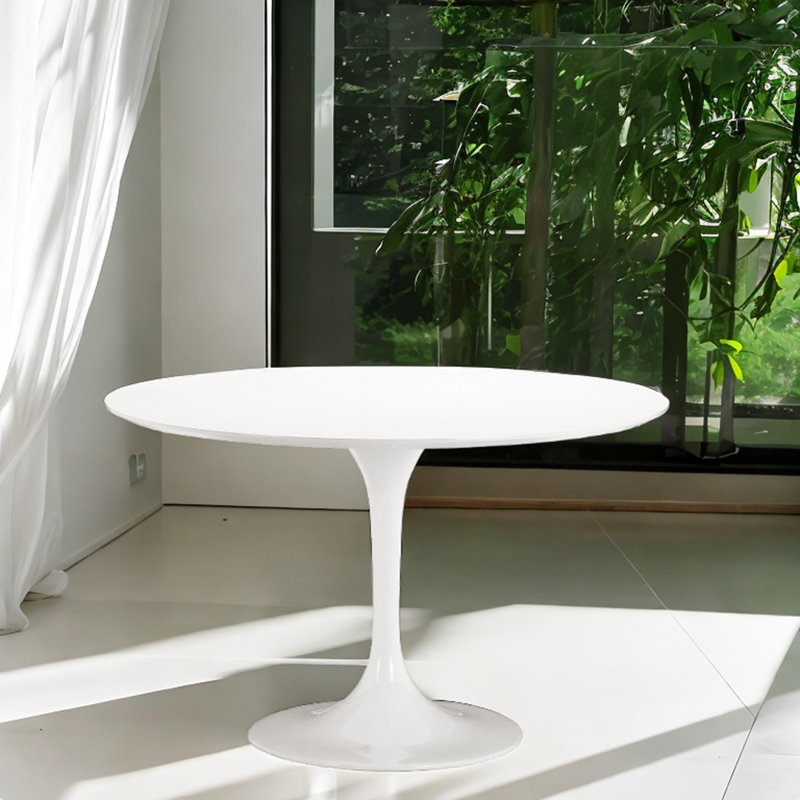 Table de salle à manger Damla, L 48,1 po x L 48,1 po
