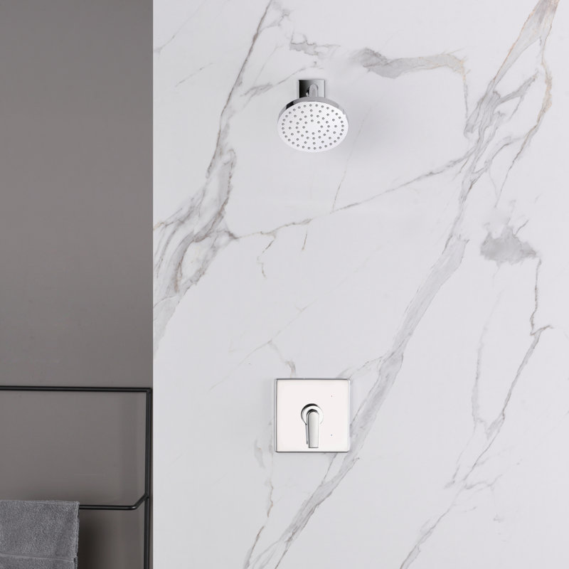 Garniture de douche de la collection Dean seulement: pomme de douche ronde de 6 po, ensemble de poignées simples et soupape brute incluse - chrome poli