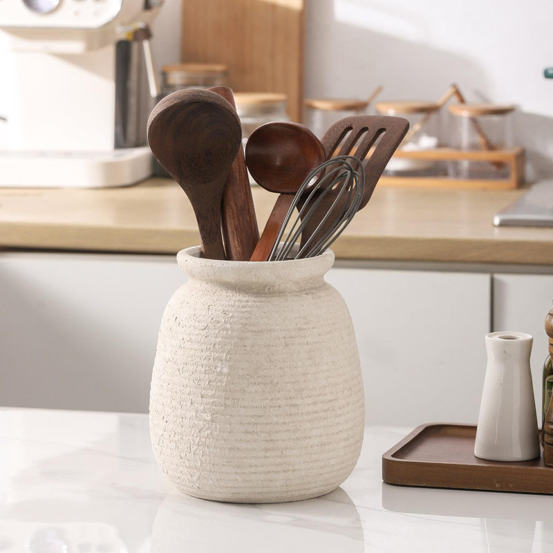 Vase en céramique rustique neutre
