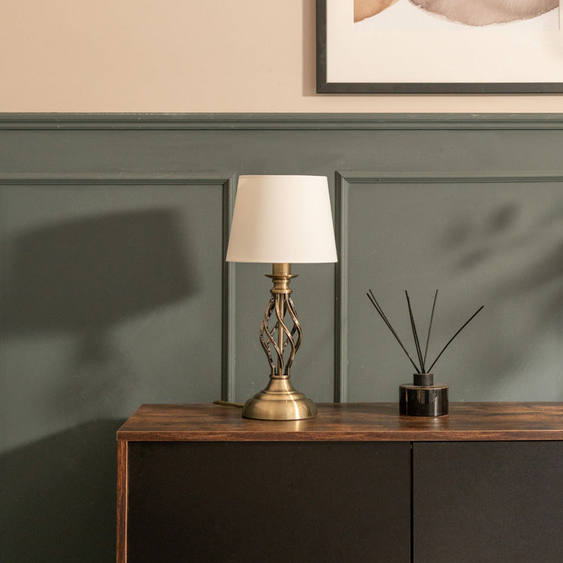 Akrati Metal Table Lamp, Silver