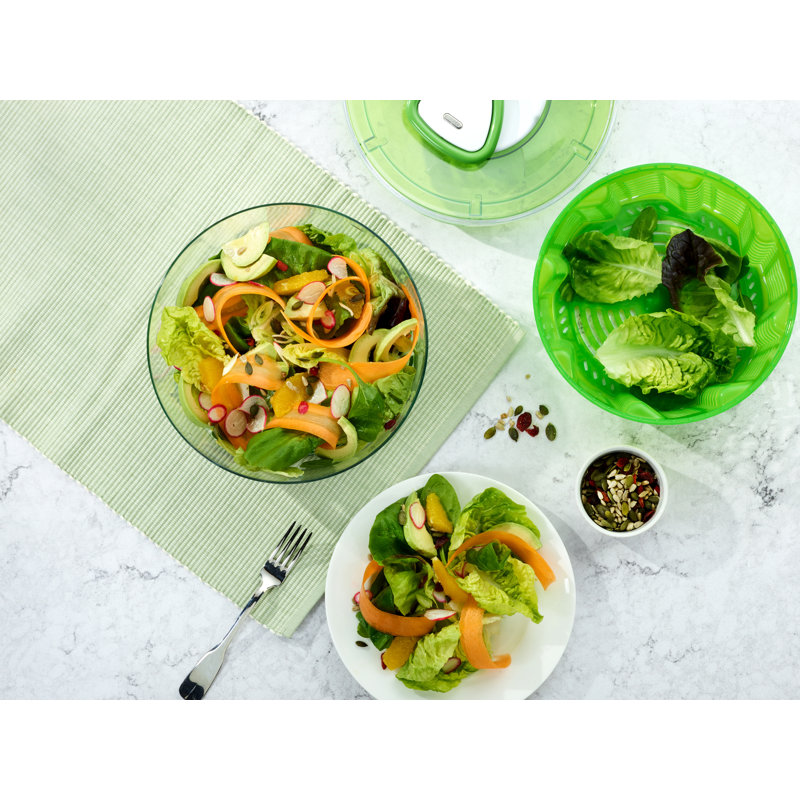 Large Green Plastic Salad Spinner with Ergonomic Handle