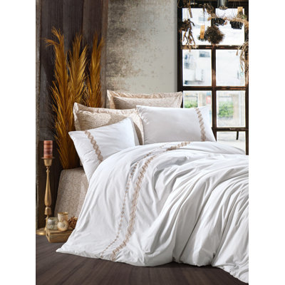 Luxury Ranforce Quilt Cover Set, 100% Cotton, White & Brown | Includes Duvet Cover (79 x 87 in), Flat Sheet (94 x 102 in), 2 Pillowcases (20 x 28 in) & 2 Oxford Pillowcases | Reactive Printing, Machine Washable, Button Closure