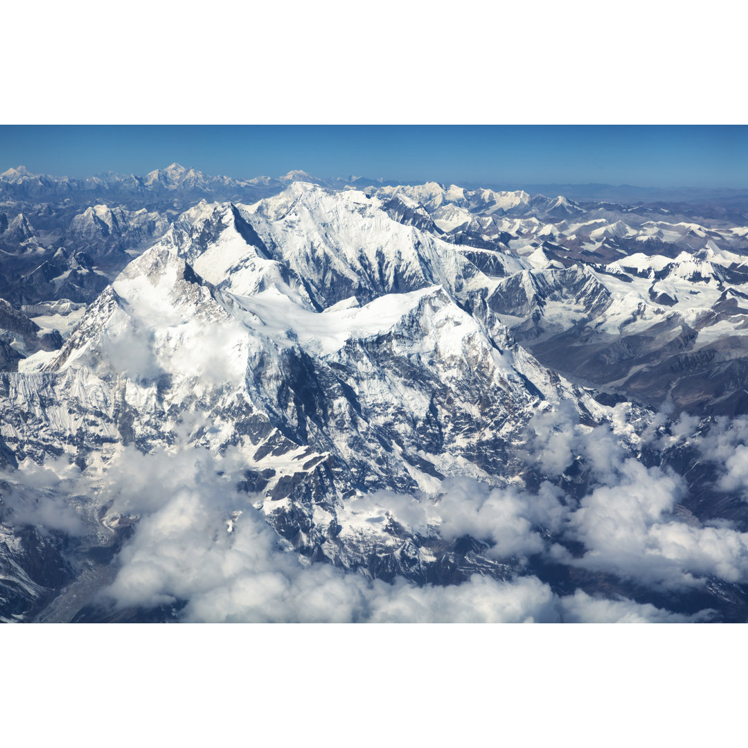 Luftaufnahme des Mount Everest, Himalaya, Nepal von Bim - Drucken