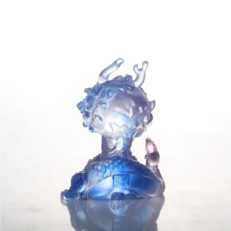 Figurine en zodiaque, année du dragon, cristal LIULI | Le dragon divin s'envole
