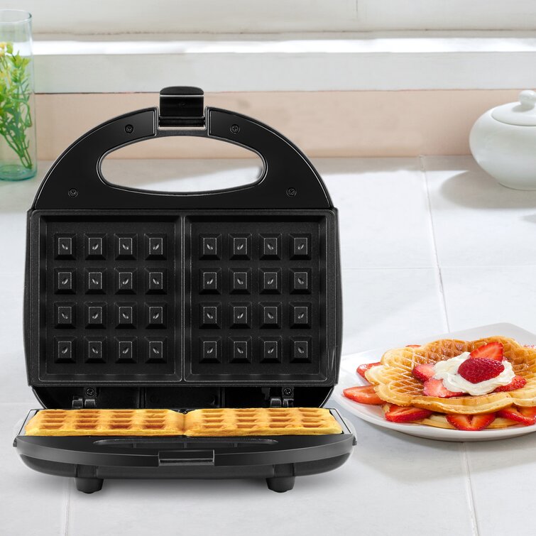 Continental Electric 2 Slice Waffle Maker Black