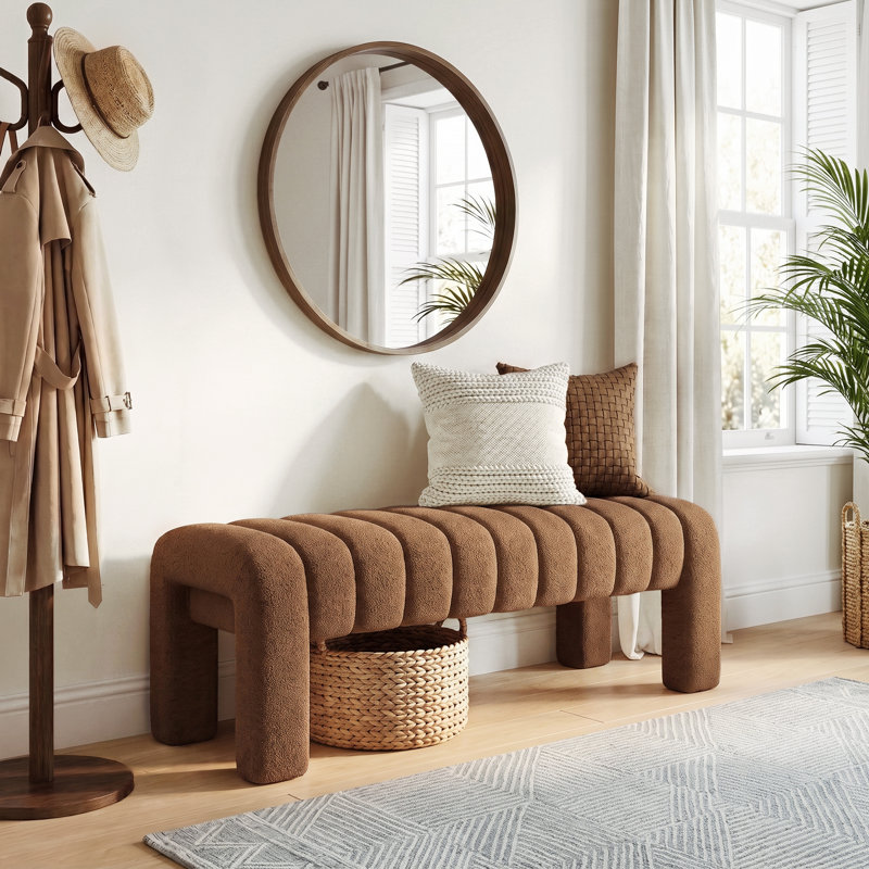Banc rembourré sans dossier Oyan, Bouclette brune, H 17 po x l 43,3 po x P 17,3 po