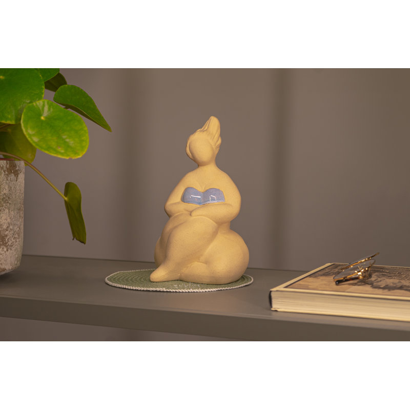 Sosa People Figurines & Sculptures