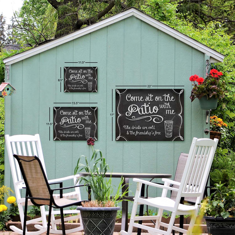 Jameslee Aluminum Wall Decor