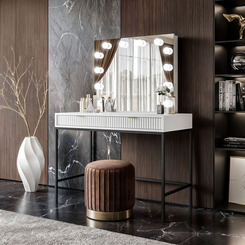 Dressing Table with Mirror