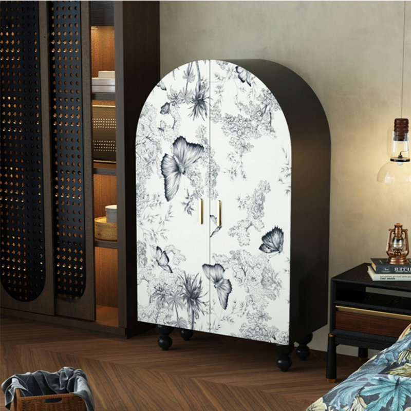 Garde-robe rétro papillon, Noir