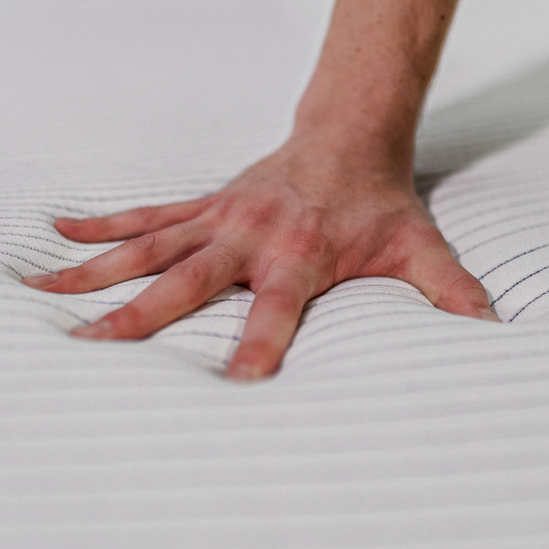 Matelas 10 po avec infusion de cuivre rafraîchissant, grand - 3 couches pour une expérience relaxante