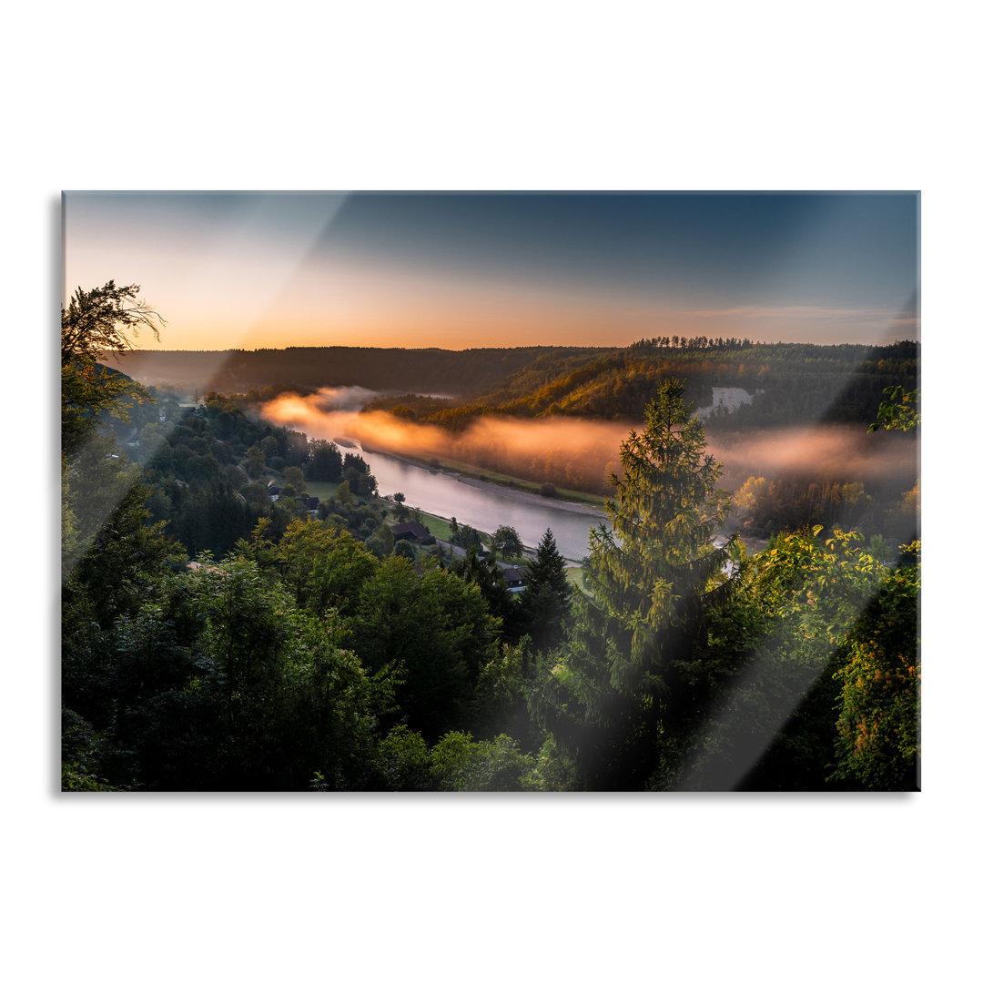 Glasbild Nebel über Fluss bei Sonnenaufgang