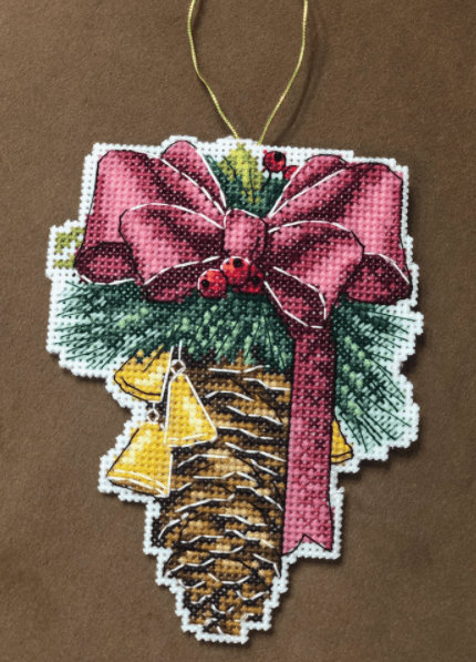 Christmas Cone P-691