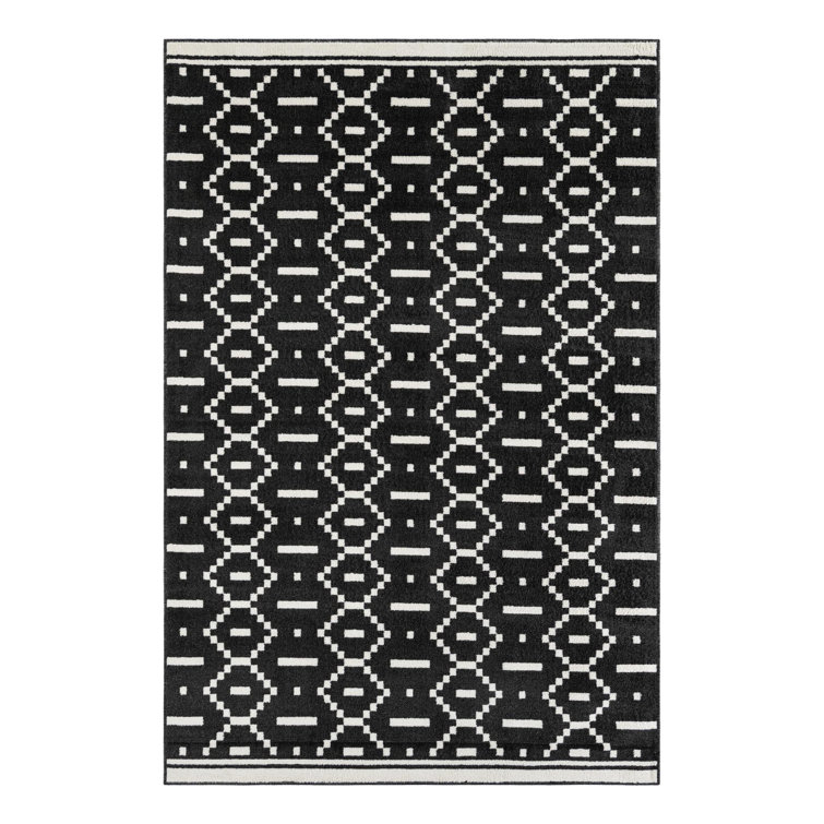 Ivy Bronx Begna Nathanyl Rug Black