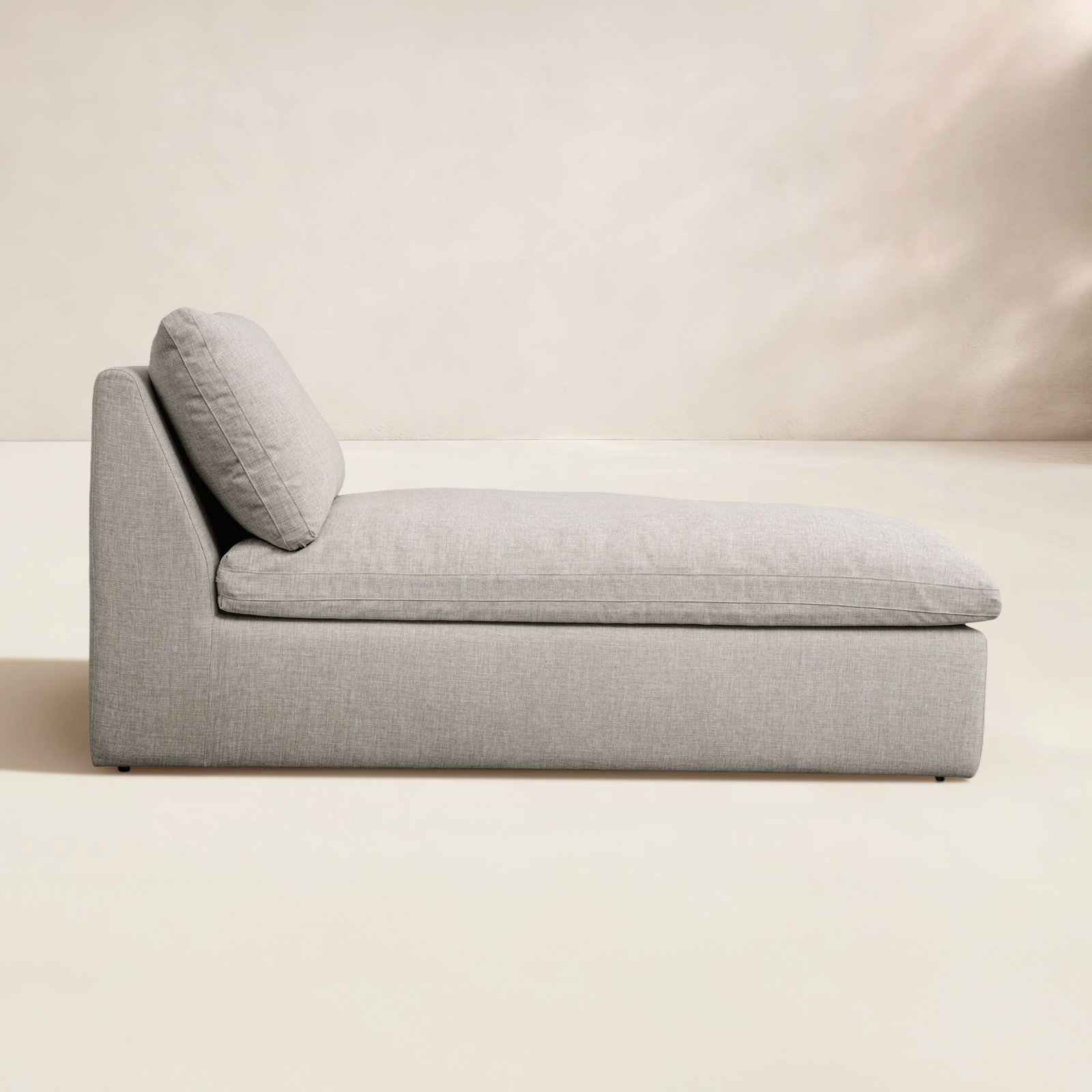 Wilkie Outdoor Chaise, Light Gray