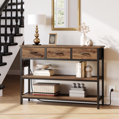 Console moderne en bois de 43,3 po avec 3 tiroirs en tissu, un canapé d'entrée rectangulaire étroit avec station de charge et des tablettes ouvertes pour les couloirs, les salons et les petits espaces