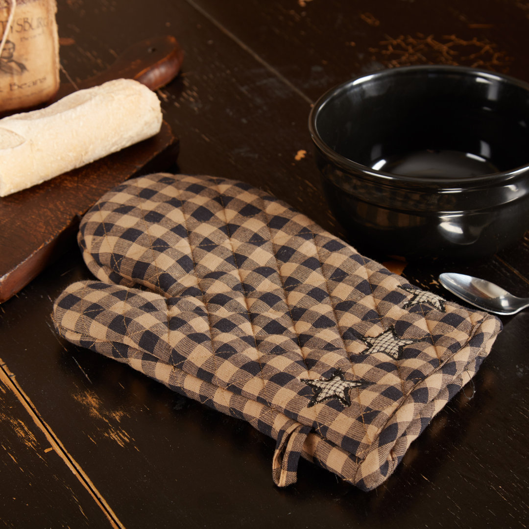 August Grove® Mancheer Checkered 100% Cotton Oven Mitt August Grove®