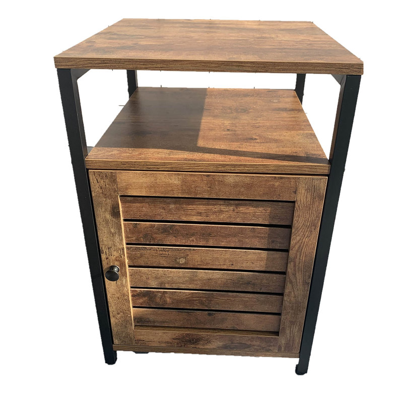 Halia 40cm W Iron Bedside Table