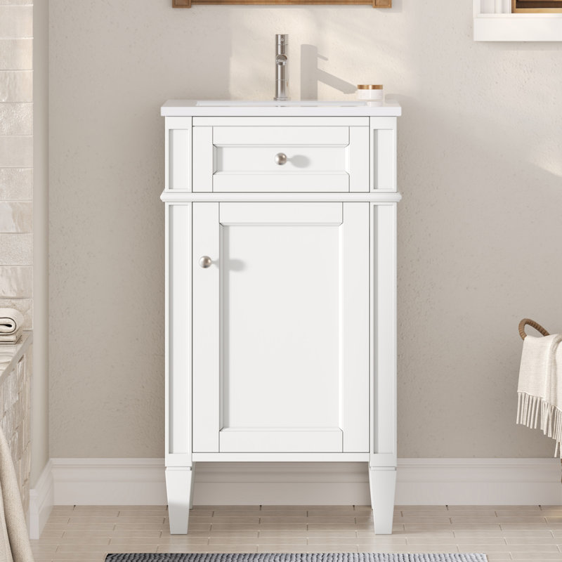 D948176AFEB942AFAC3F1EE5FA8314B8, White