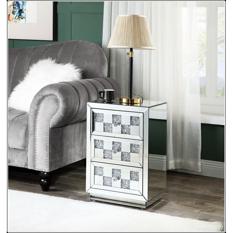 Table d'appoint avec trois tiroirs Noralie