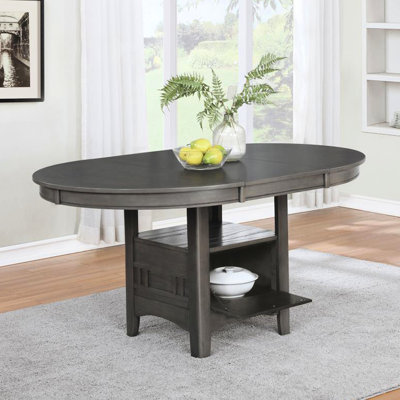 Table de salle à manger ovale de 60 pouces en gris moyen, extension de 18 pouces, style transitionnel, rangement sur piédestal, fabriquée en bois massif et table à rallonge grise d'ingénierie, pour recevoir