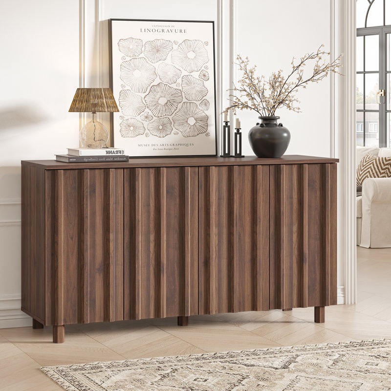 Buffet de 59 po de largeur avec portes cannelées, buffet avec tablettes réglables et rangement pour la salle à manger, la cuisine et le salon