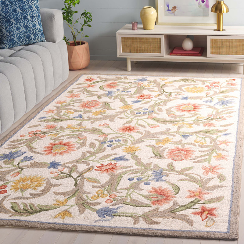 Hollander Handmade Hooked Wool Area Rug, Rectangle 5'3" x 8'3"