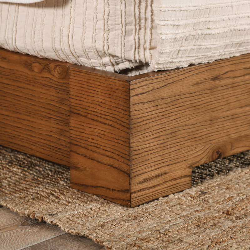 Sarabia Cane Bed, King