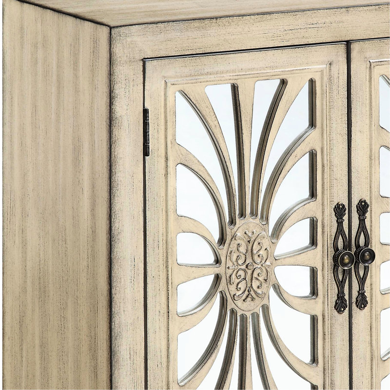 Console rectangulaire à portes miroir blanc antique, avec rangement, pour une entrée au style raffiné.