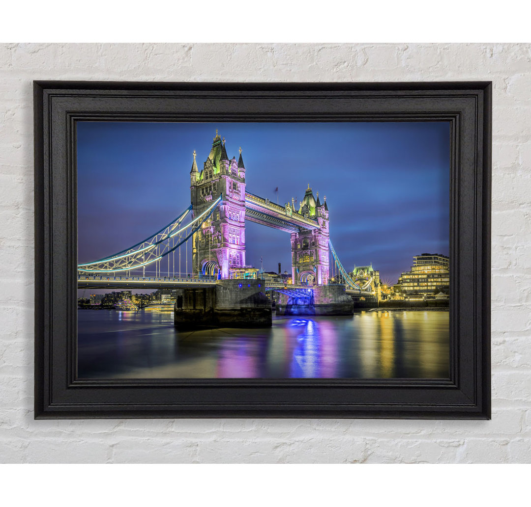 Tower Bridge Pink Glow - Einzelner Bilderrahmen Kunstdrucke