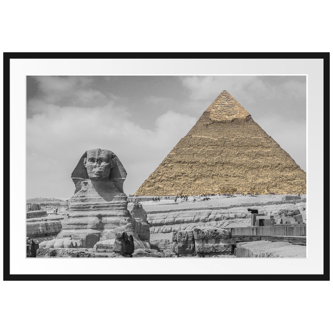 Gerahmtes Poster Sphinx vor Pyramide