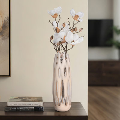 Vase Modern