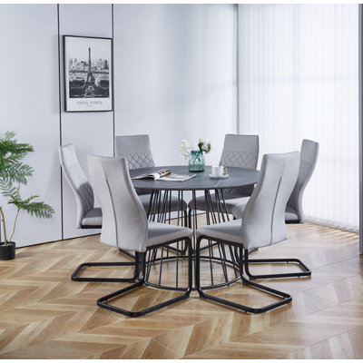 Mose 6 - Person Dining Set