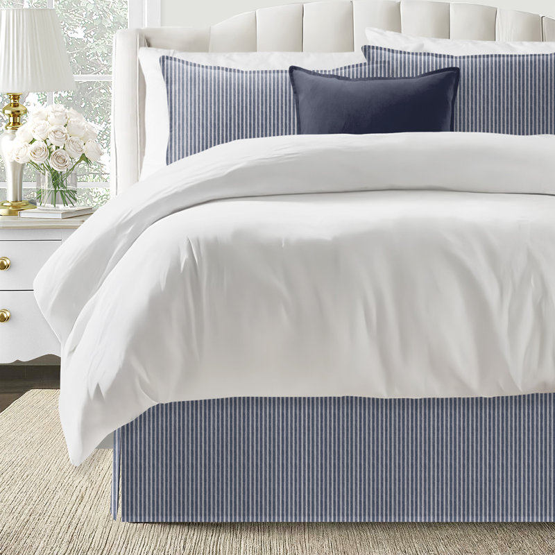 Jupe de lit en coton à rayures indigo / blanc Walker, Très grand californien, 15"