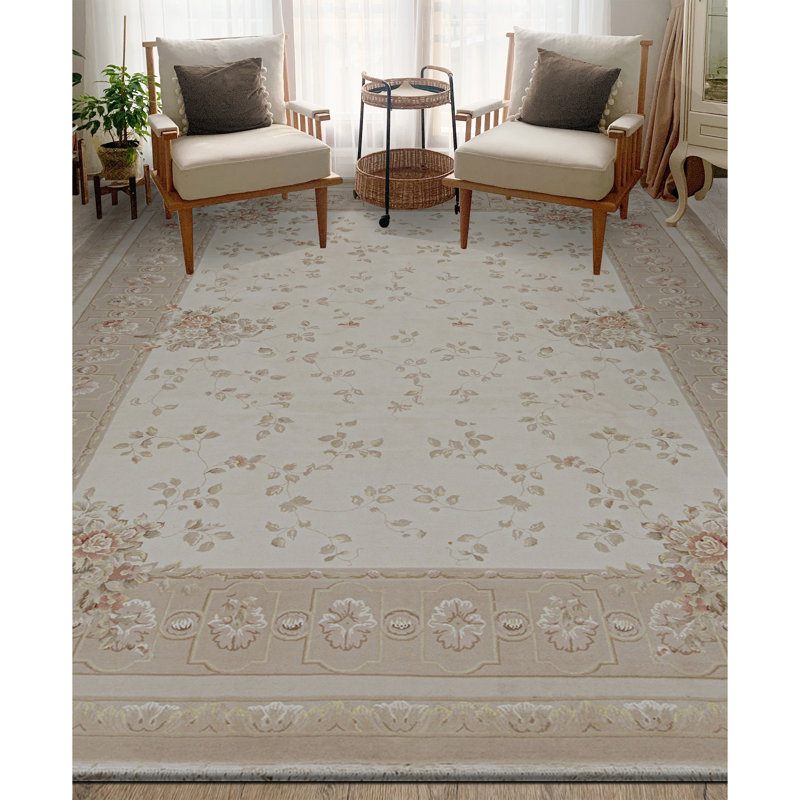 Tapis rectangulaire noué à la main