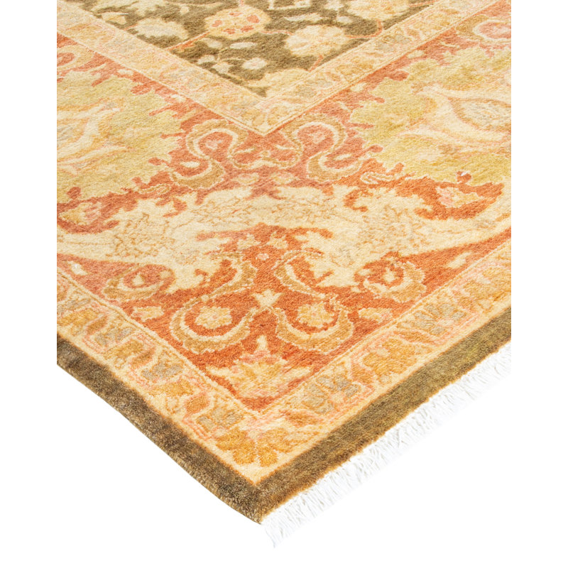 Tapis oriental vert noué à la main One-of-a-Kind