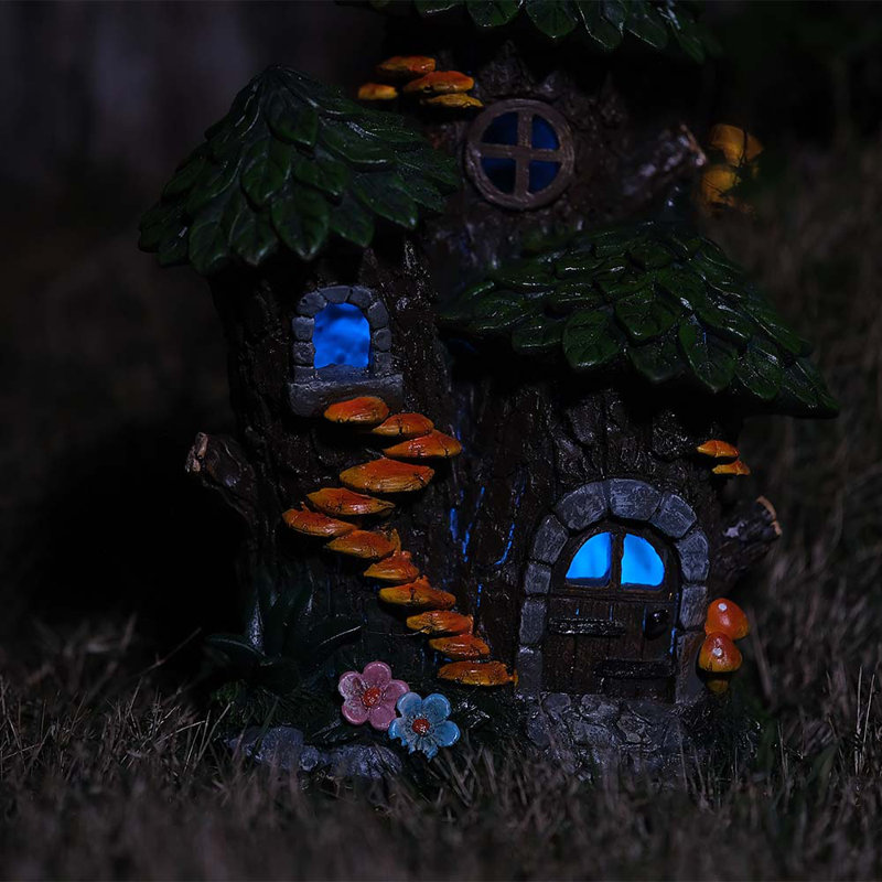 Statues de jardin solaire d'extérieur dans une cabane dans les arbres imperméable