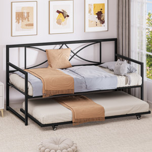 Rithvik Full / Double Daybed with Trundle