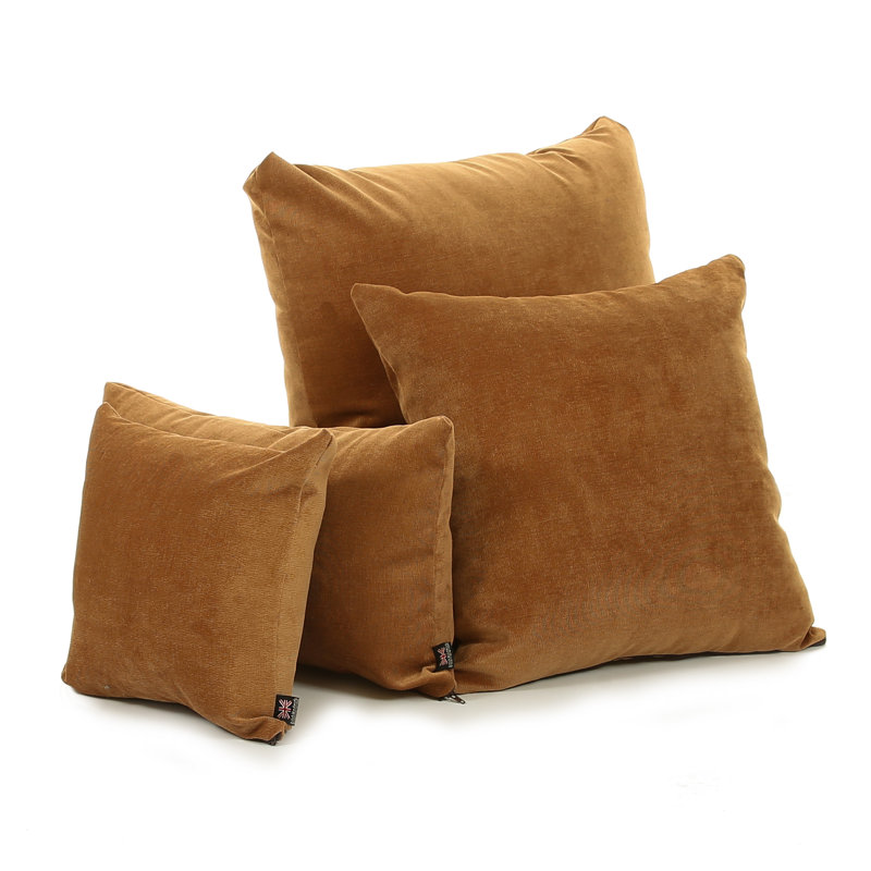 Mirador Rectangular Cushion, Gold