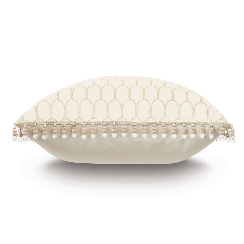 Jolene Scalloped Polyester Zipper Sham