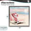 Cadre flottant de chaises de plage rose rosé, design par Paul Mathenia-215568965-215568960