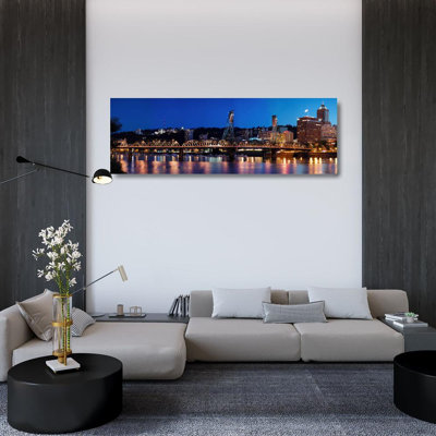Hawthorne Bridge, Portland, Oregon