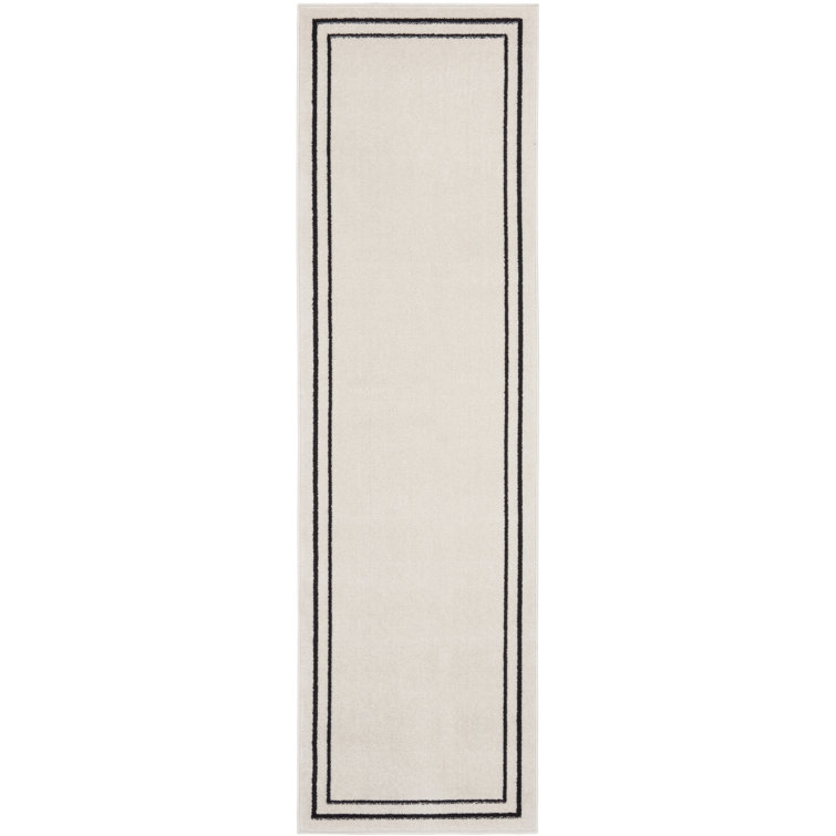 Nourison Essentials Ivory Black Indoor/Outdoor Area Rug